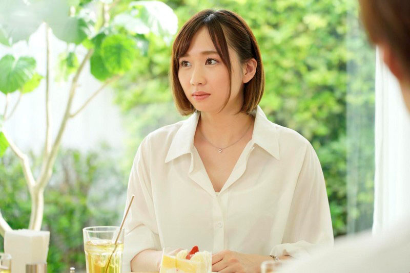 KIRE-004 OLが初JAVデビュー