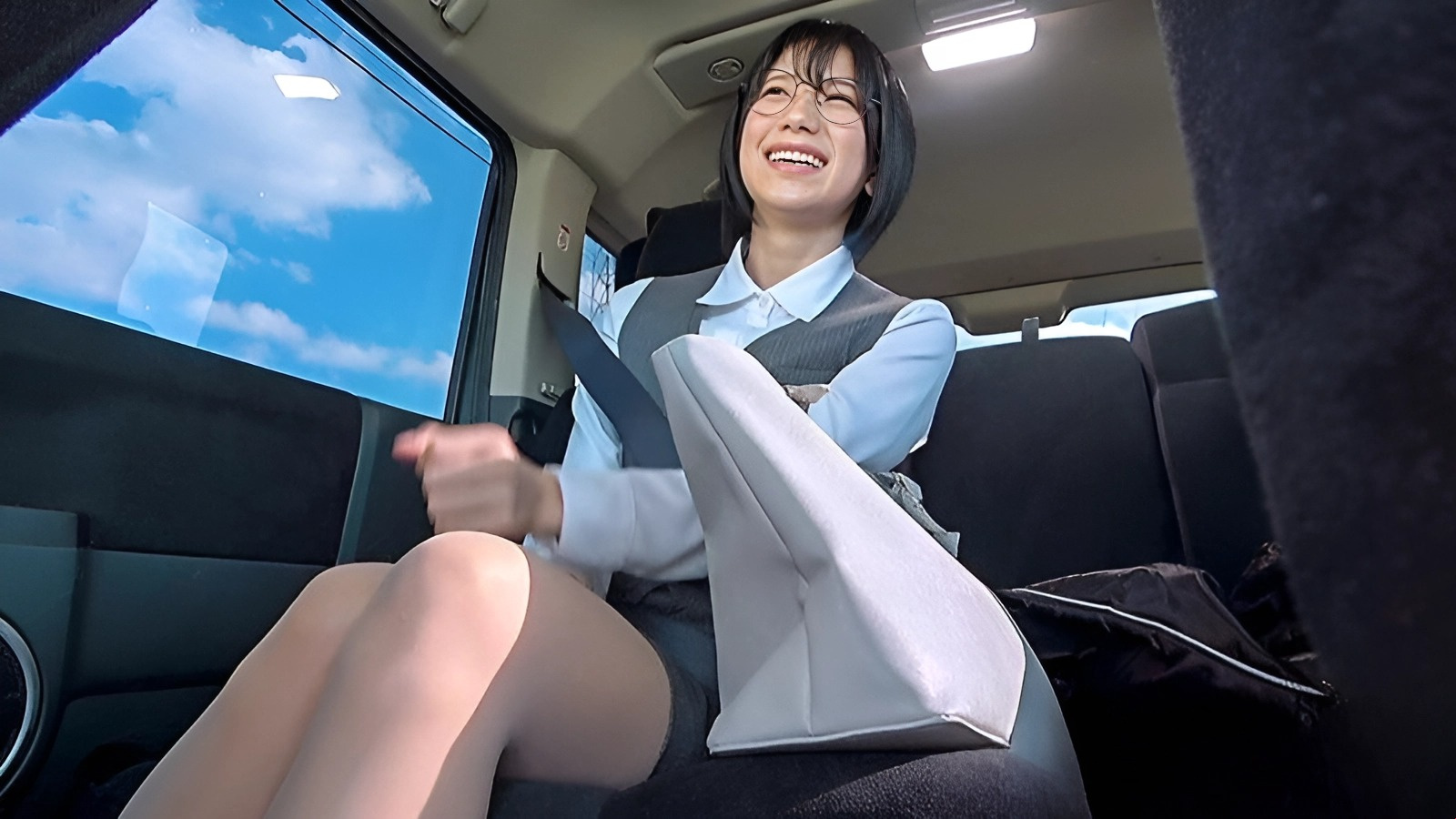APAK-251 Take the secretary to the suburbs to fuck